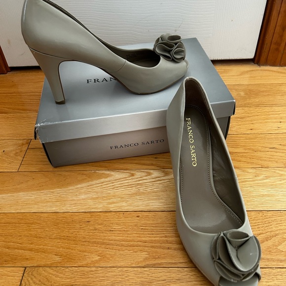 Franco Sarto Open Toe Pumps - Picture 4 of 6